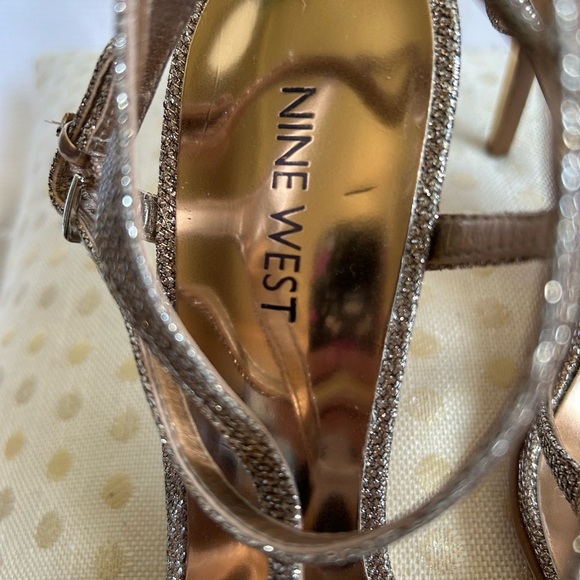 Nine West Sparkling Gold Strappy Heels - Picture 4 of 6